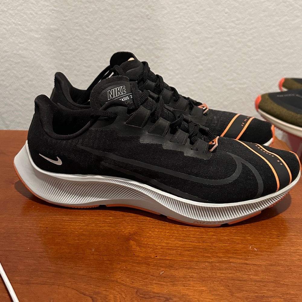 Nike Air Zoom Pegasus 37 ‘ Fast City’ size 9.5 - Picture 5 of 11